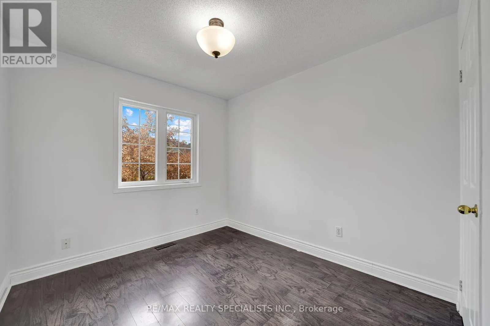 3 ROCKGARDEN TRAIL N