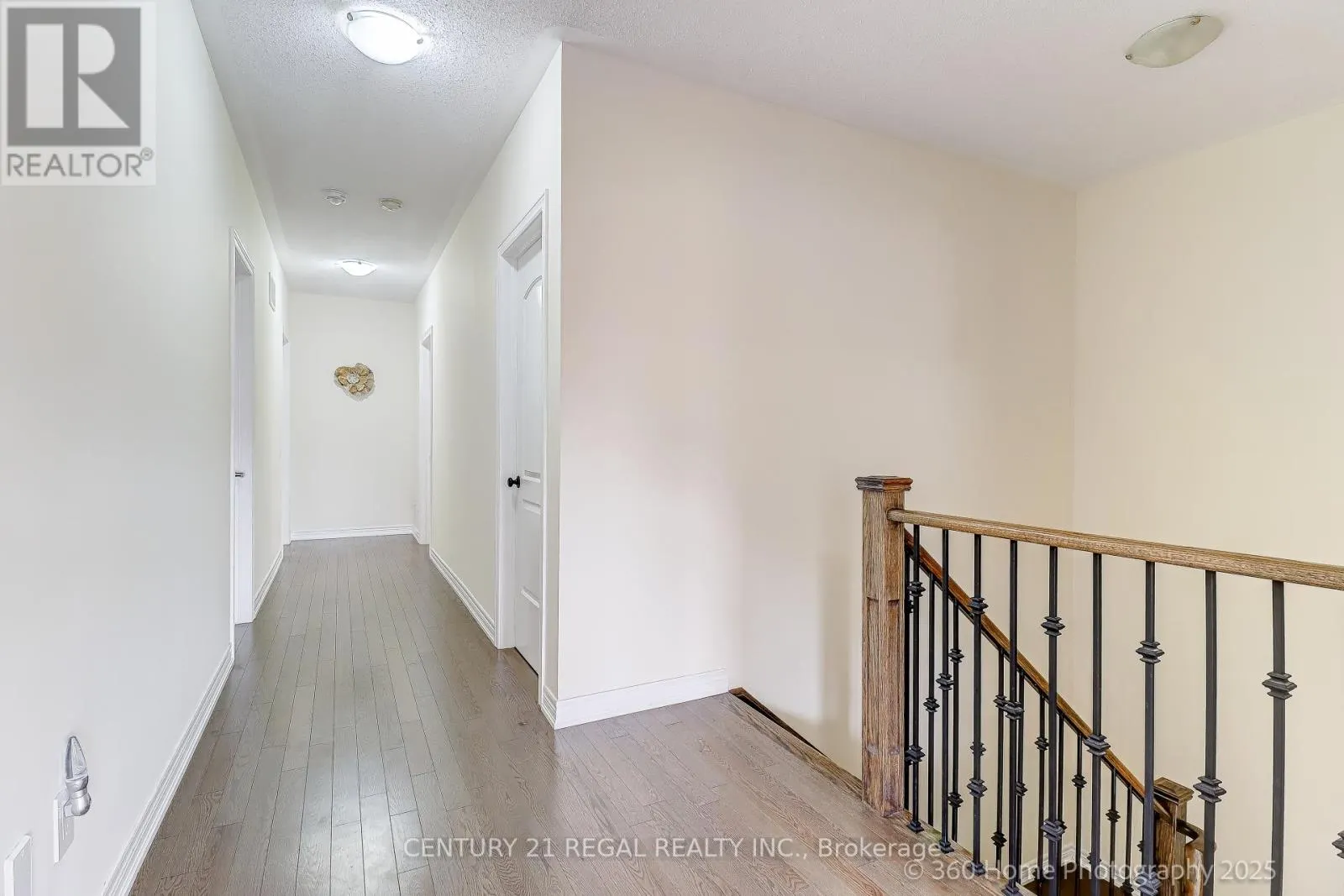30 ALBERT SPENCER AVENUE