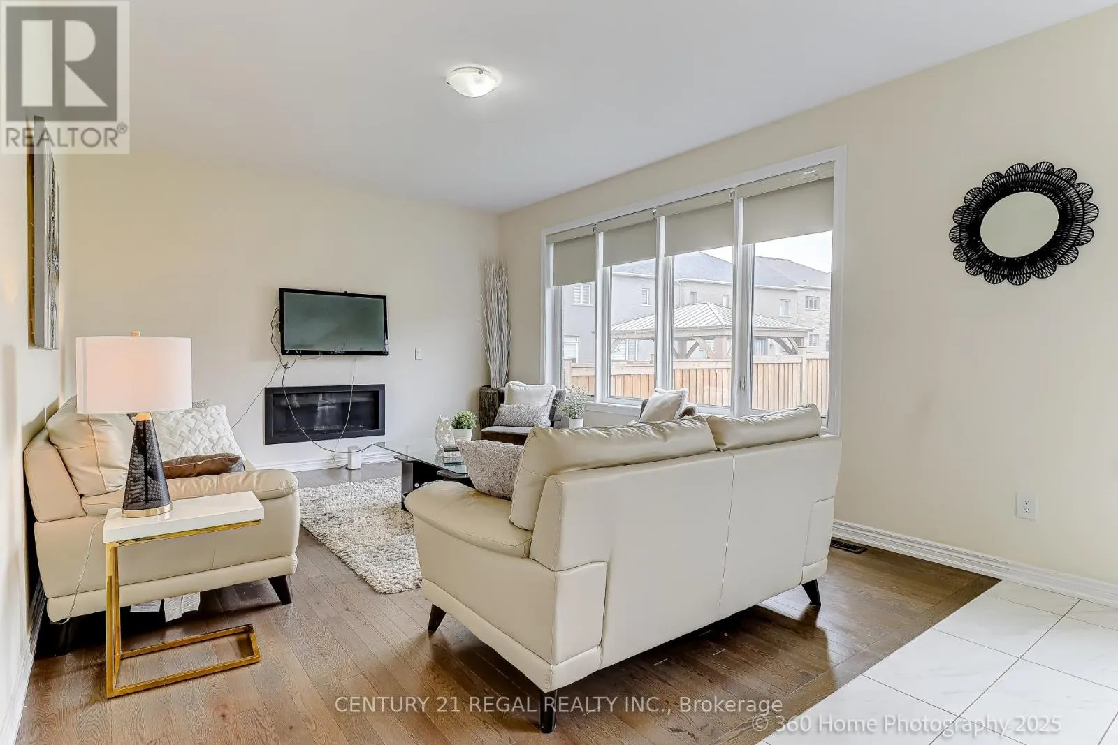 30 ALBERT SPENCER AVENUE