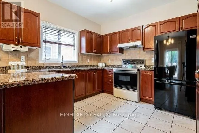 2445 PALMERSTON ROAD