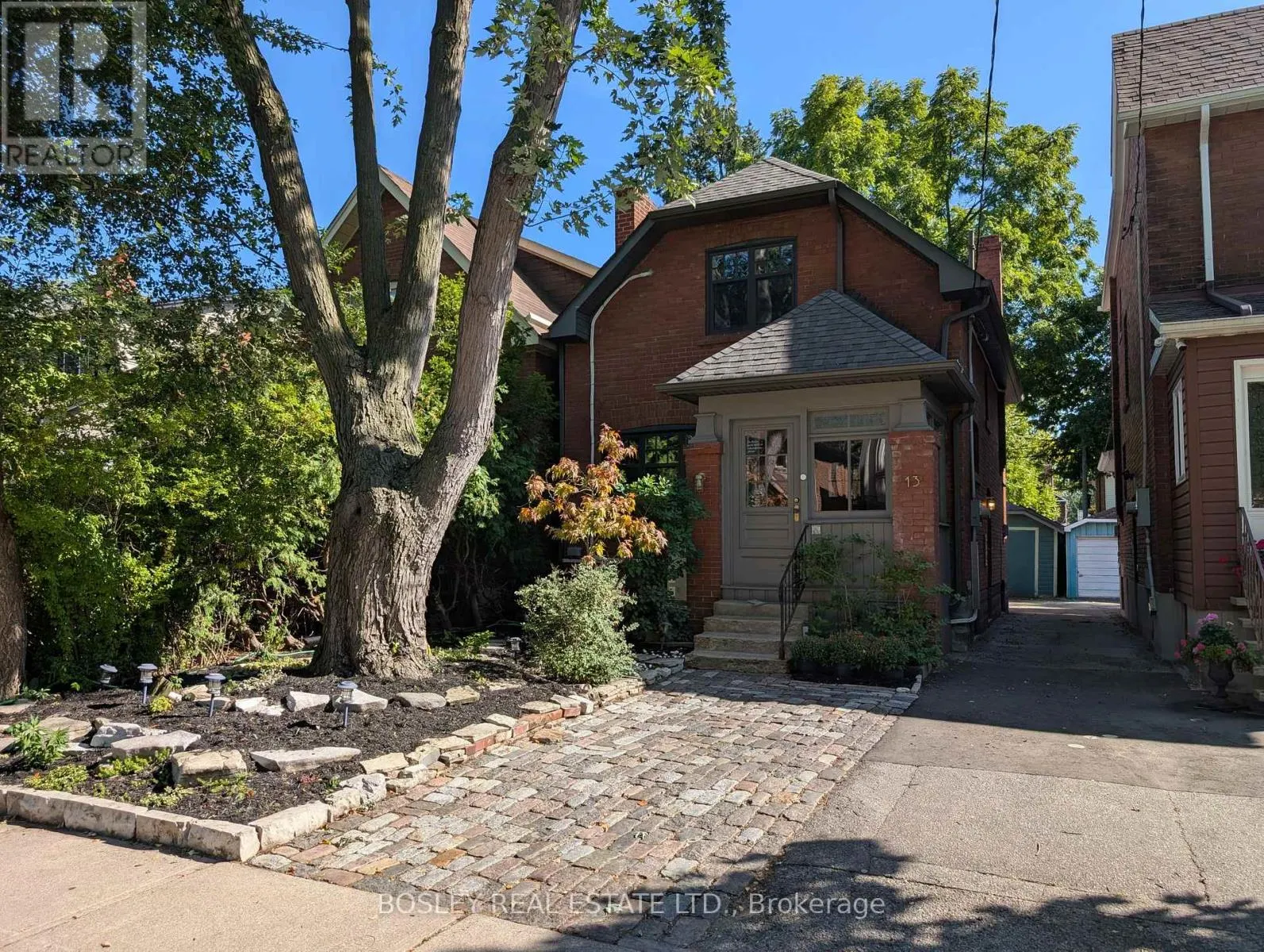 13 METHUEN AVENUE