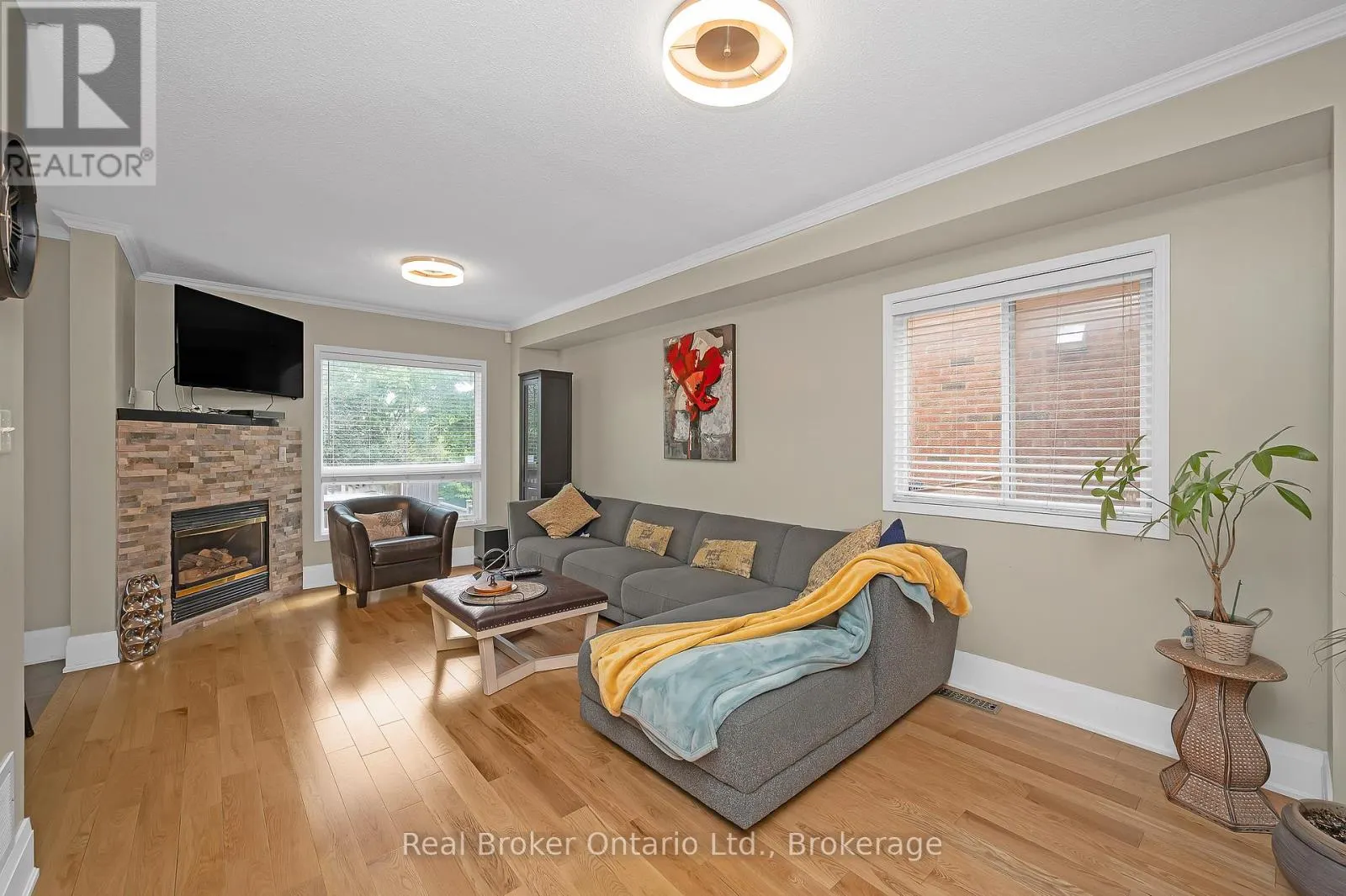 1210 SANDPIPER ROAD