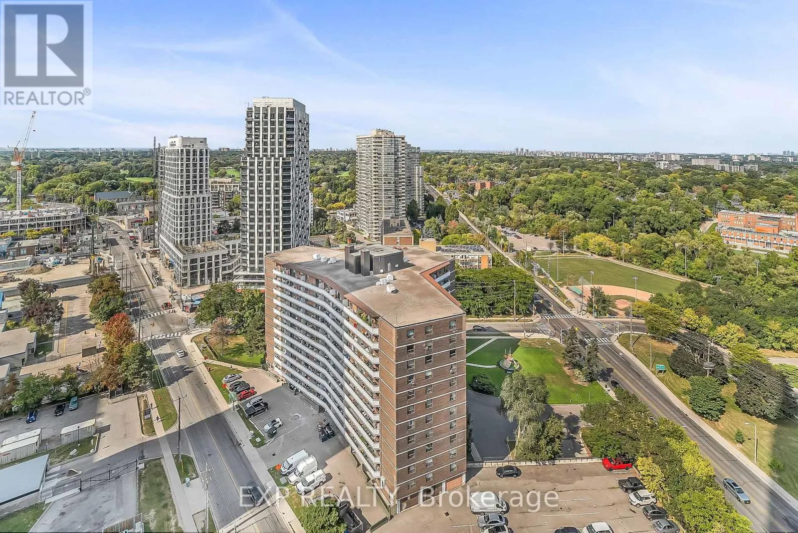 2235 - 5 MABELLE AVENUE
