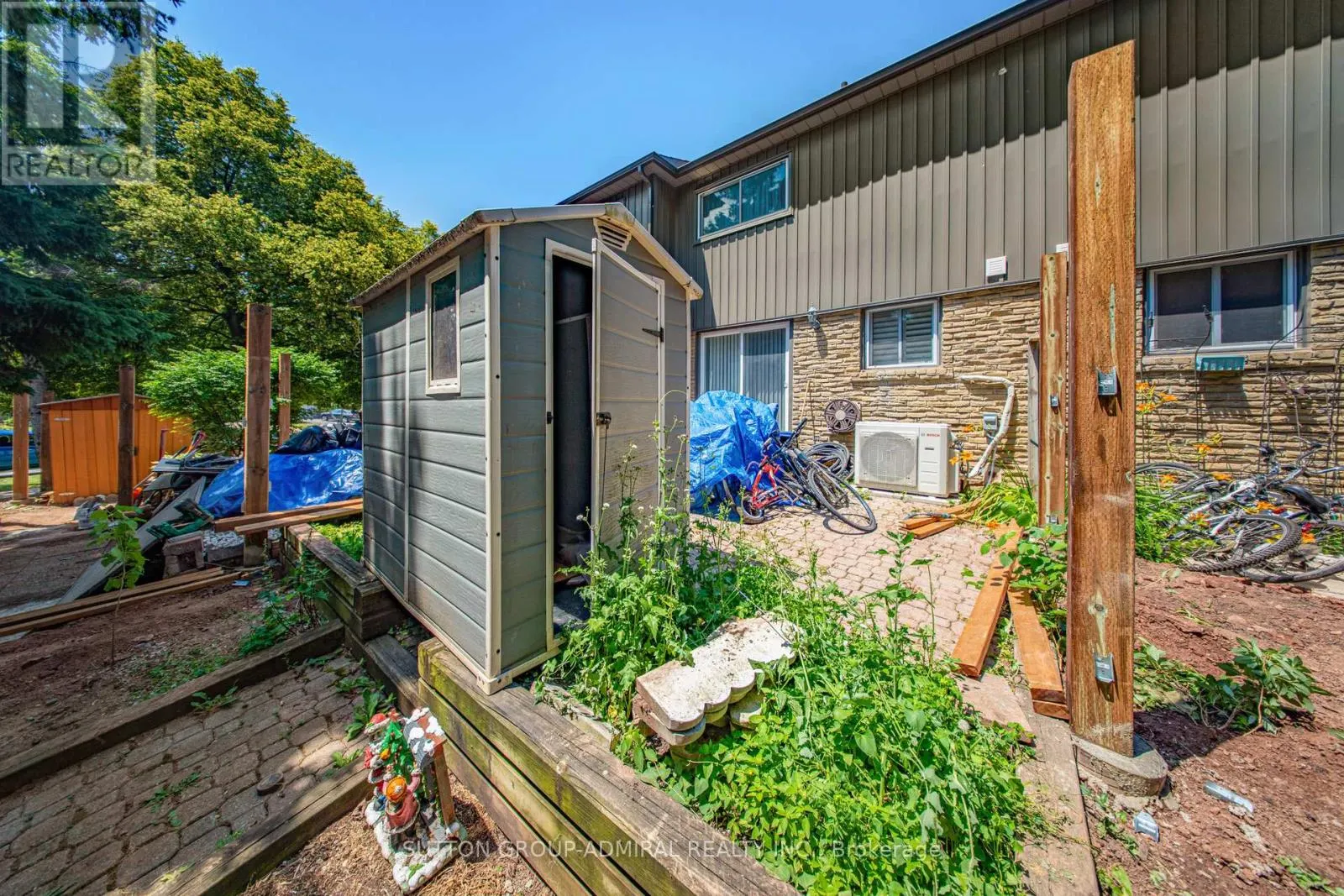 3 - 1517 ELM ROAD