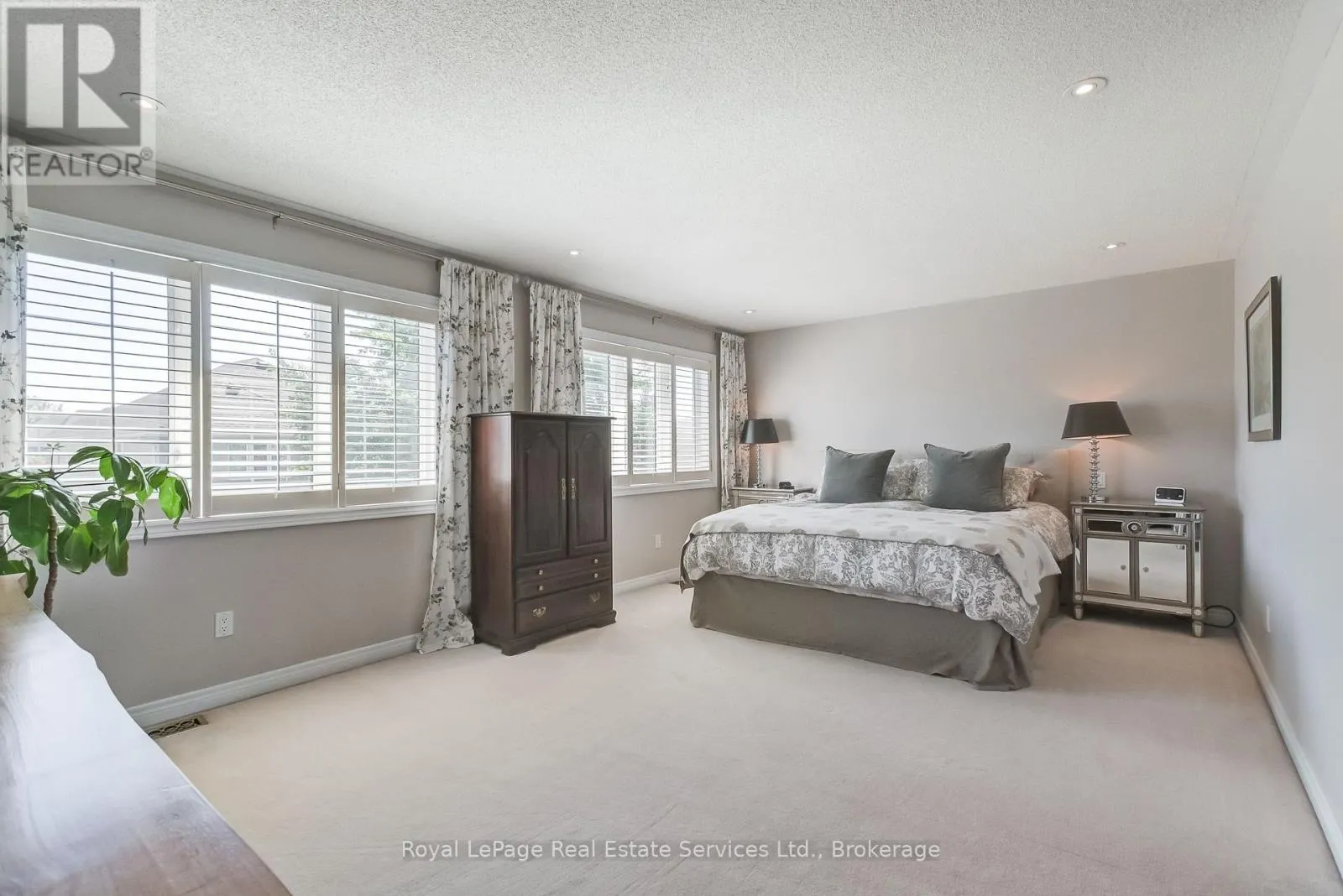 1242 AGRAM DRIVE
