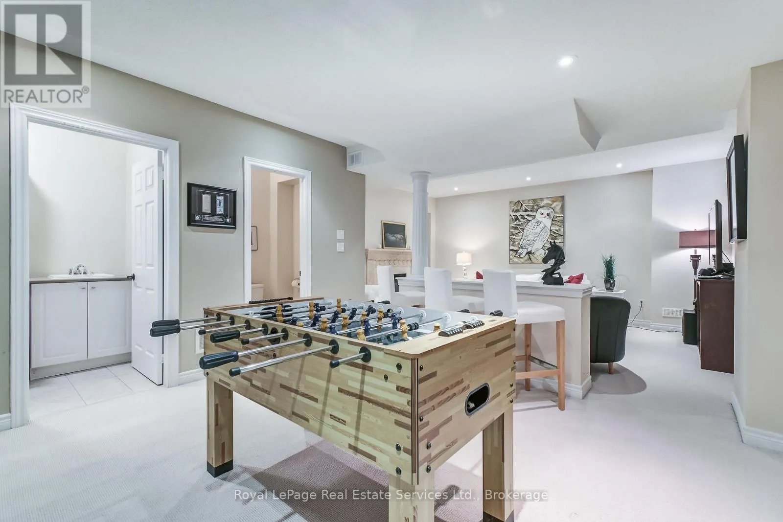 1242 AGRAM DRIVE