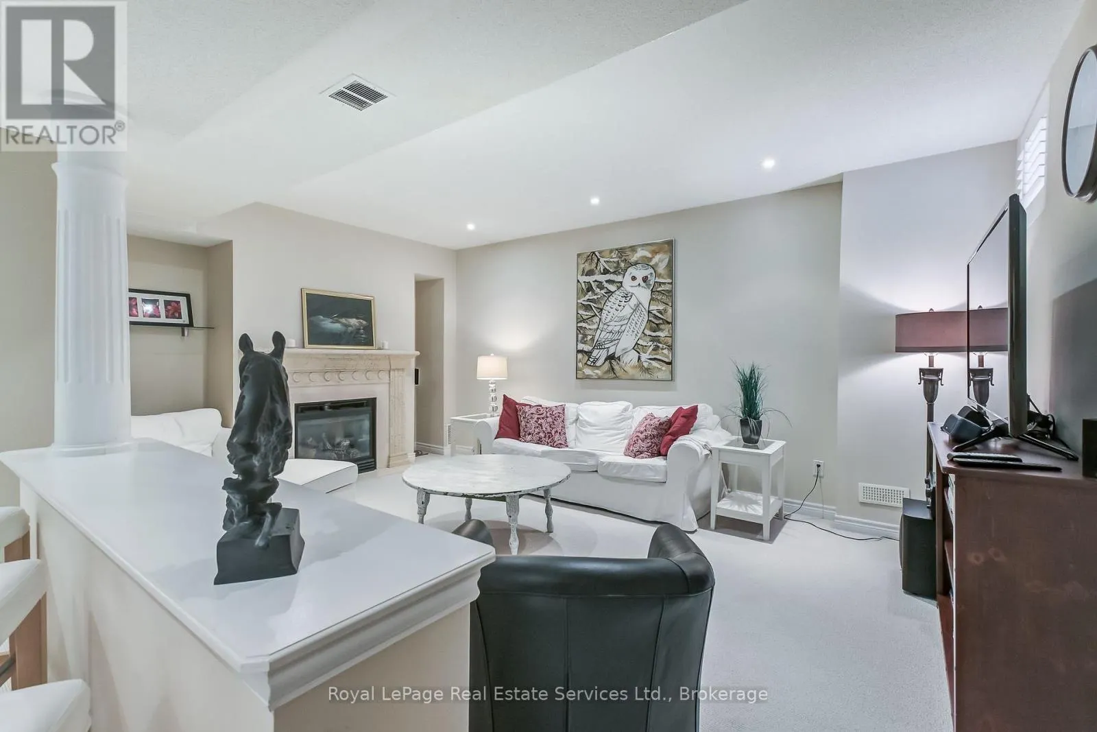 1242 AGRAM DRIVE