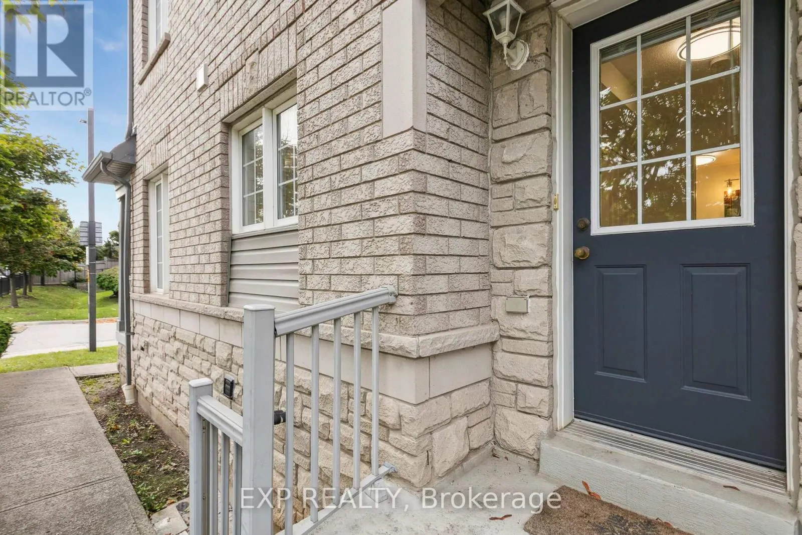 181 - 5260 MCFARREN BOULEVARD