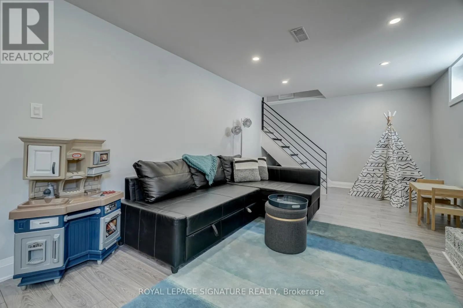101 HILLSIDE AVENUE