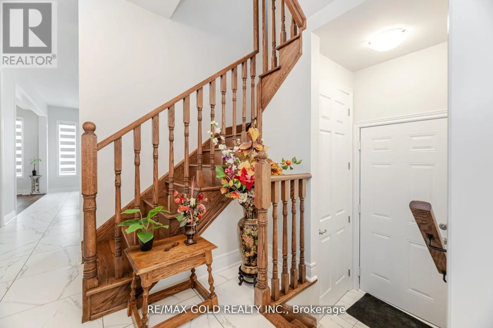 15 DUXBURY ROAD