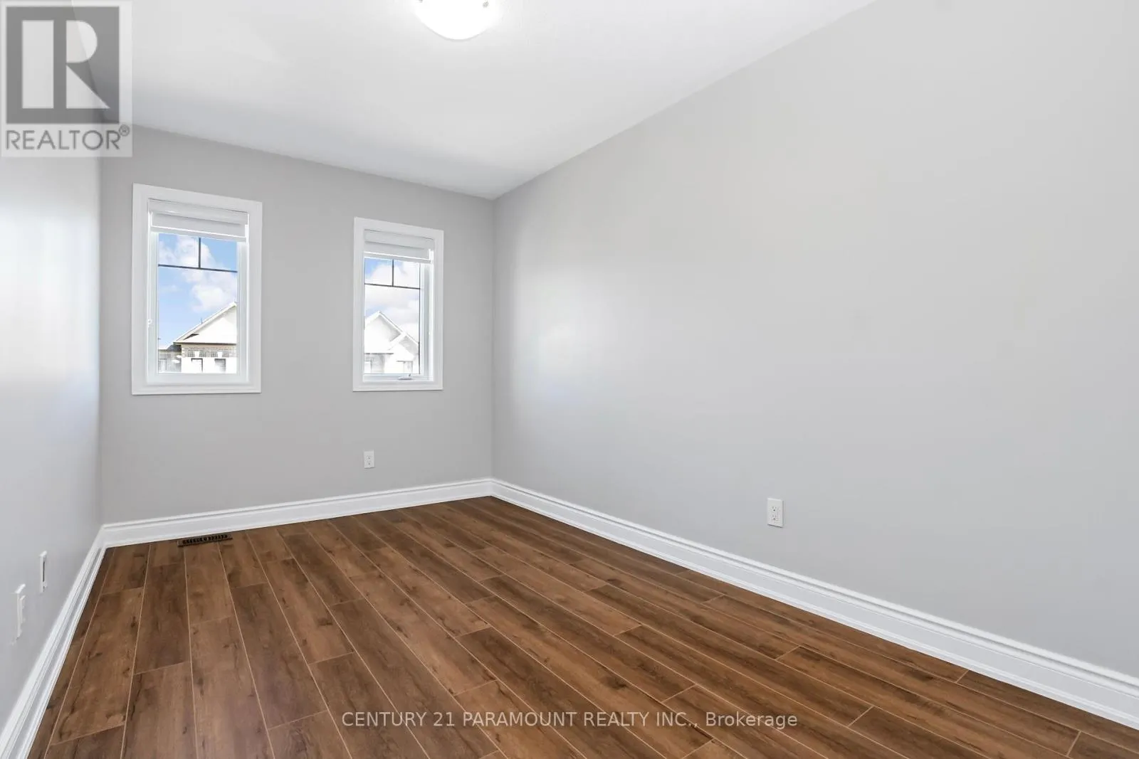57 DORIS PAWLEY CRESCENT