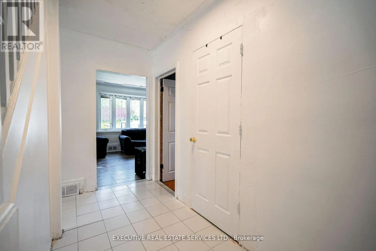 49 TRETHEWEY DRIVE