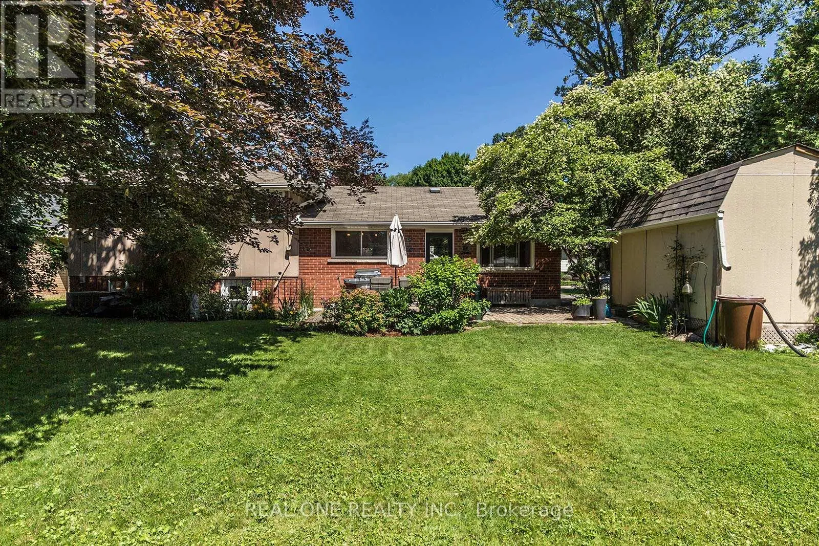 5222 BROMLEY ROAD