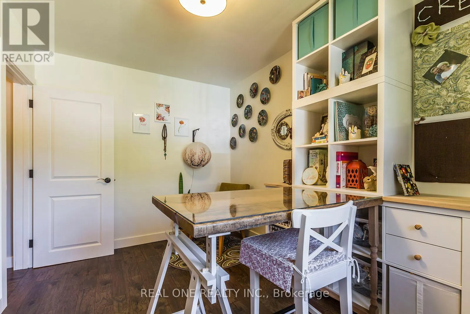5222 BROMLEY ROAD