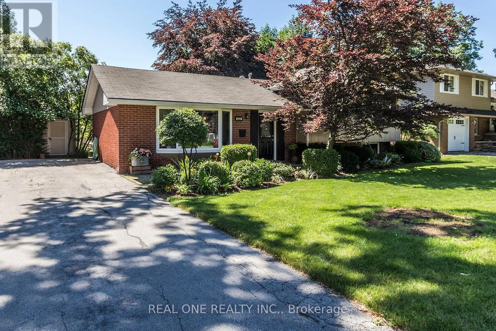 5222 BROMLEY ROAD