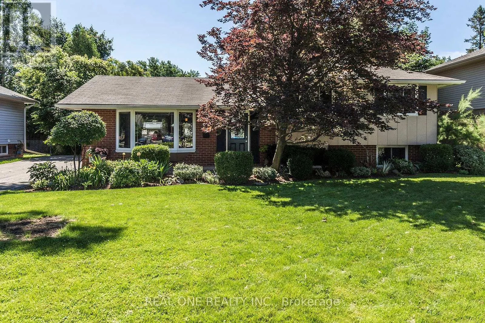 5222 BROMLEY ROAD