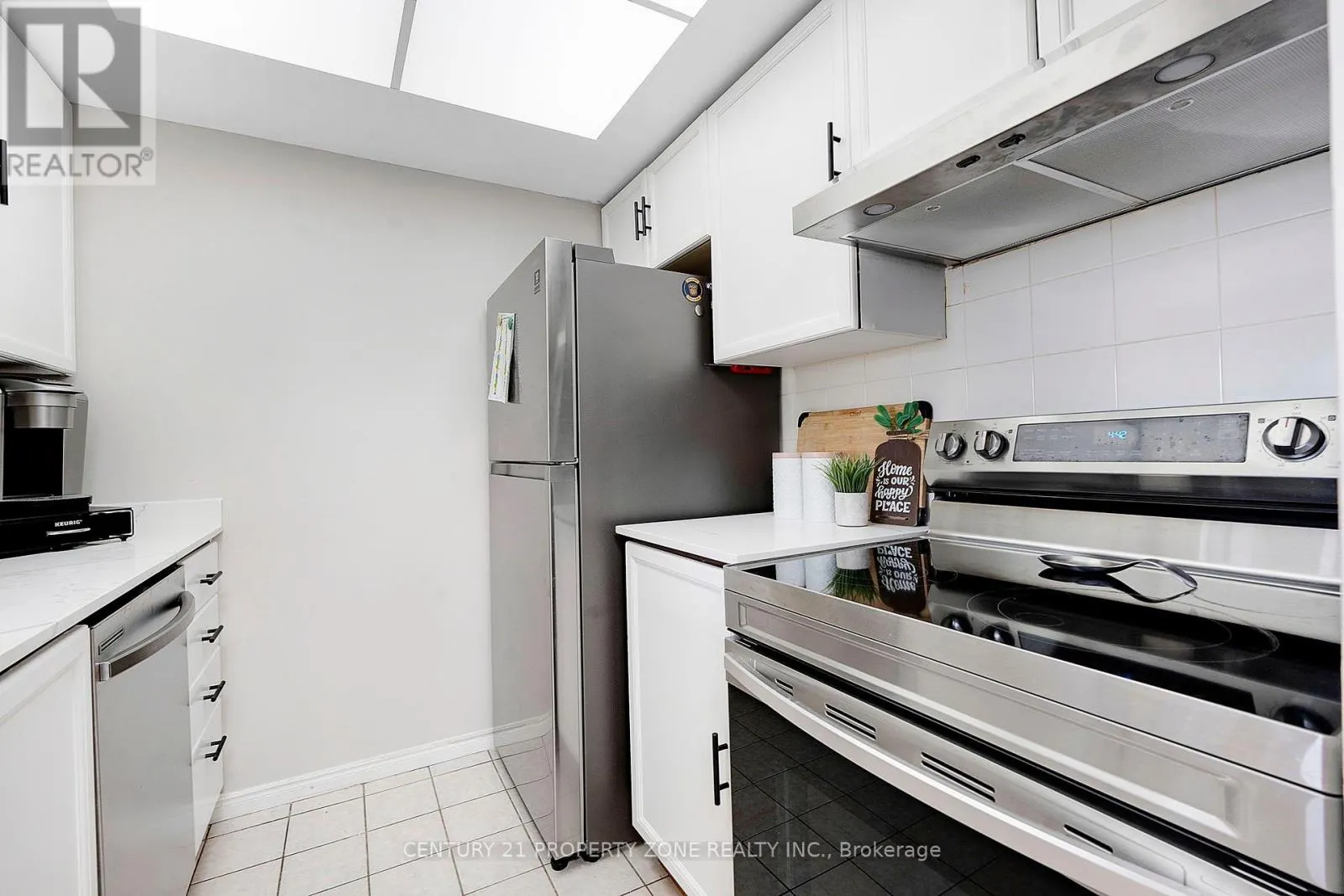 405 - 8351 MCLAUGHLIN ROAD