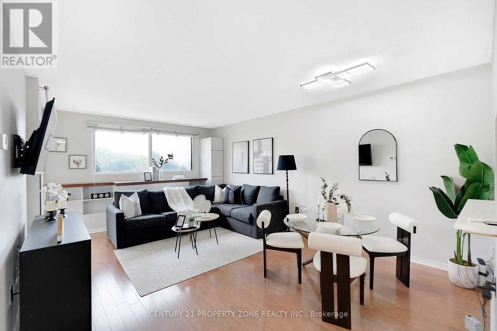 405 - 8351 MCLAUGHLIN ROAD
