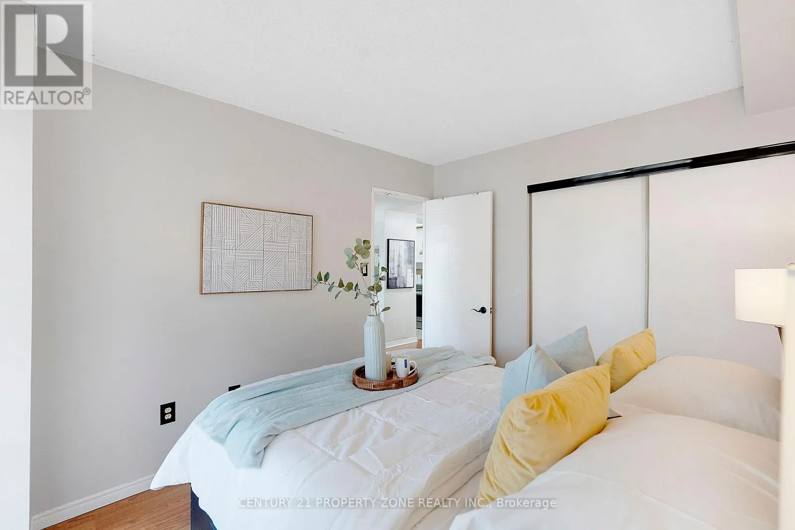 405 - 8351 MCLAUGHLIN ROAD