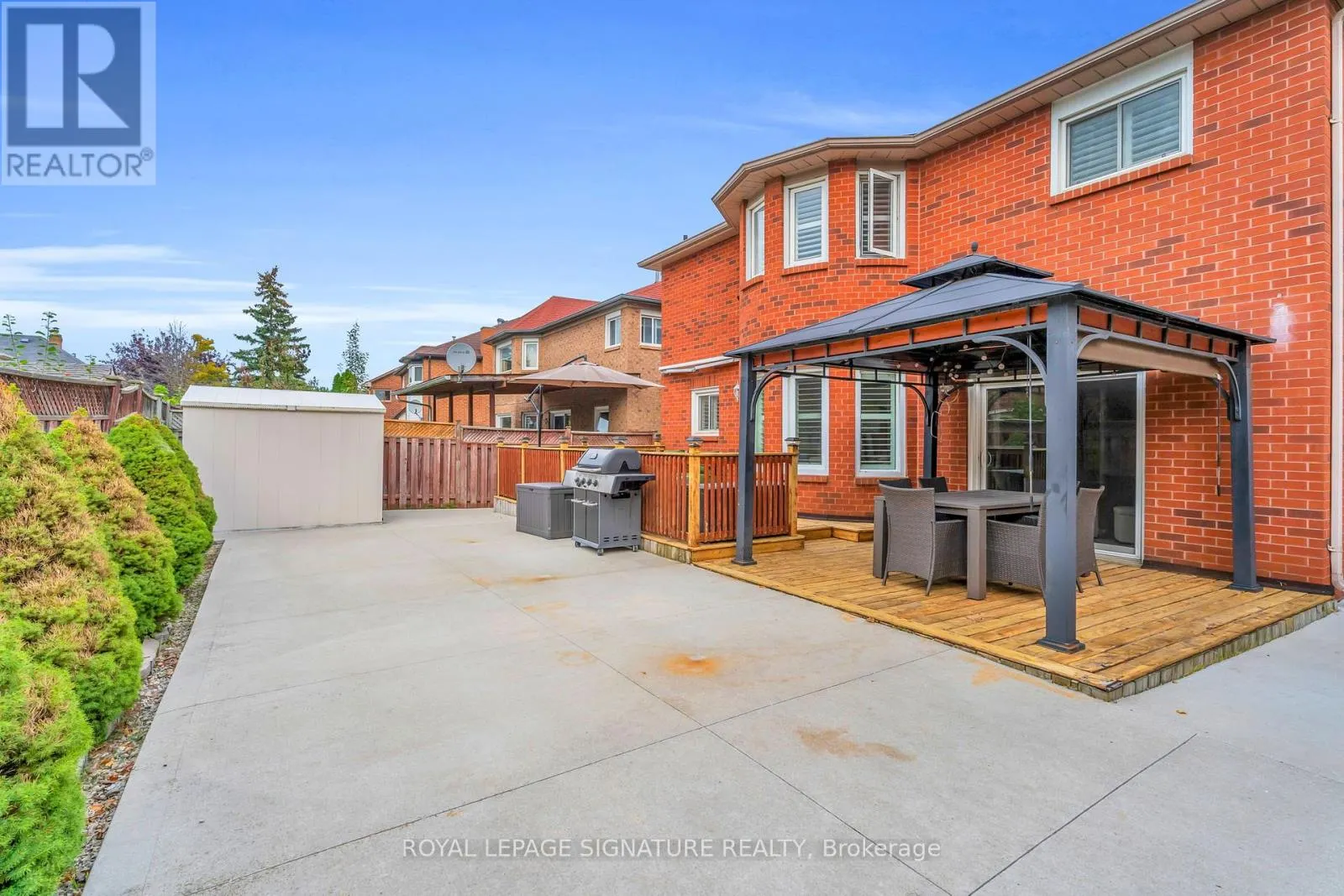 23 RED CEDAR CRESCENT