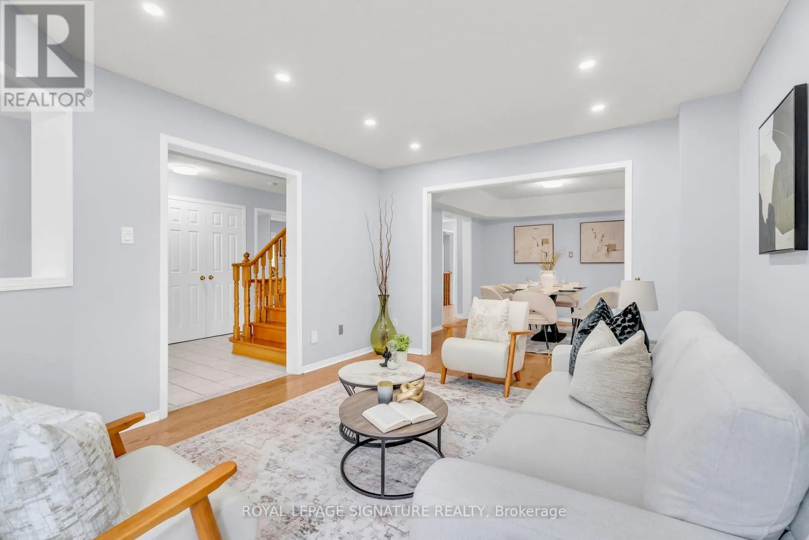23 RED CEDAR CRESCENT