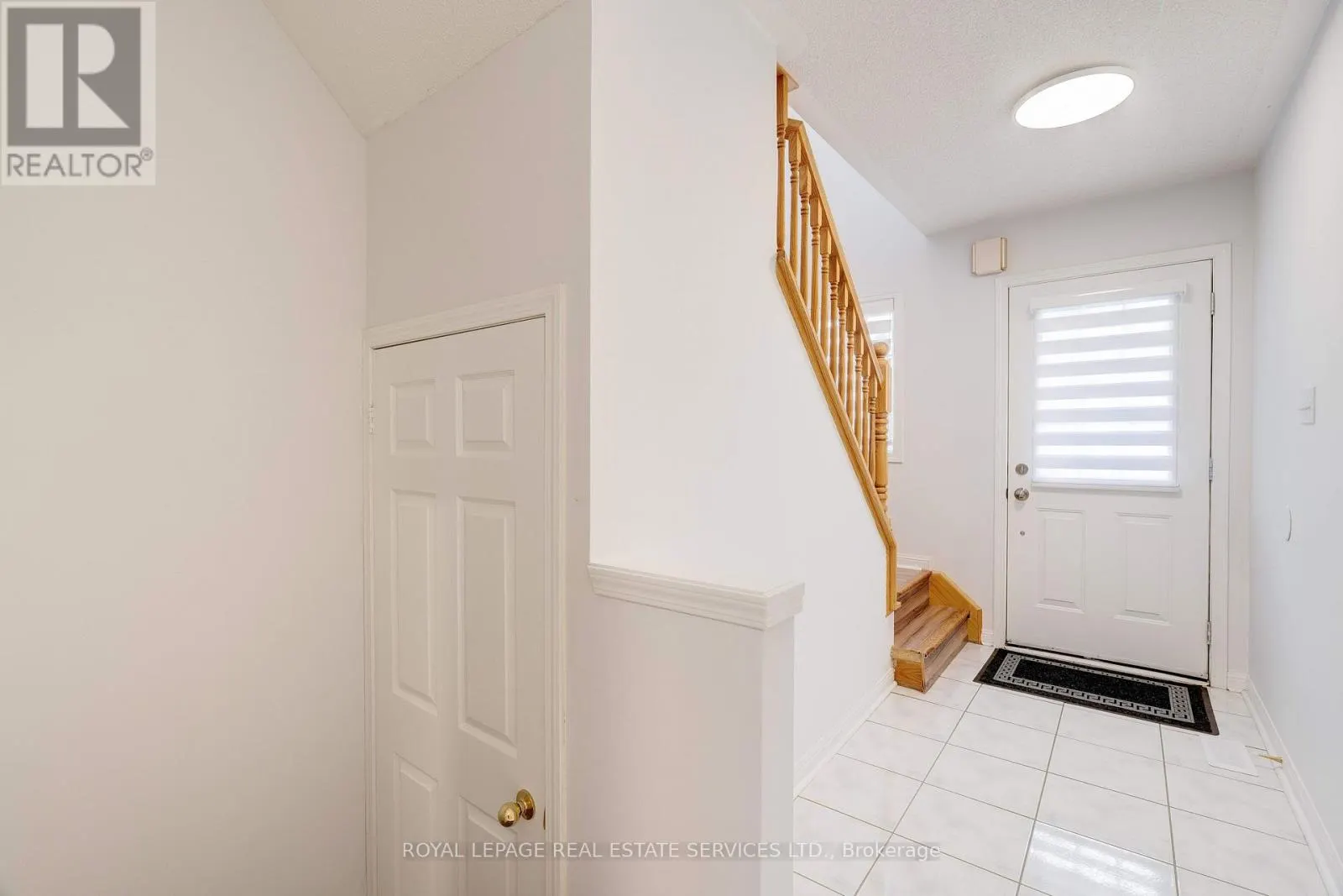 626 IRIS COURT