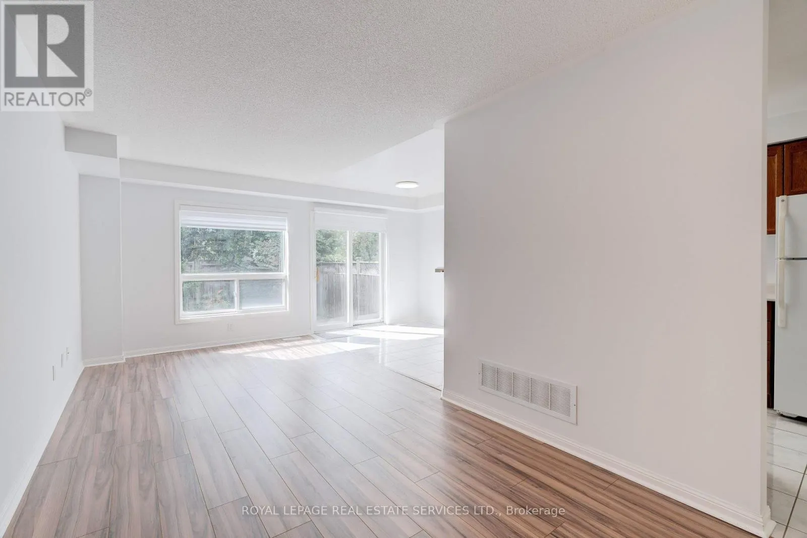 626 IRIS COURT