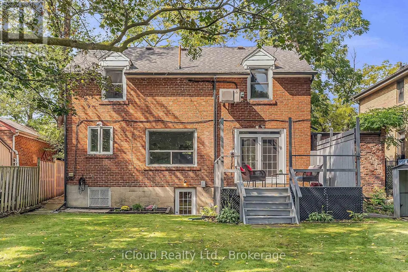 4691 DUNDAS STREET W