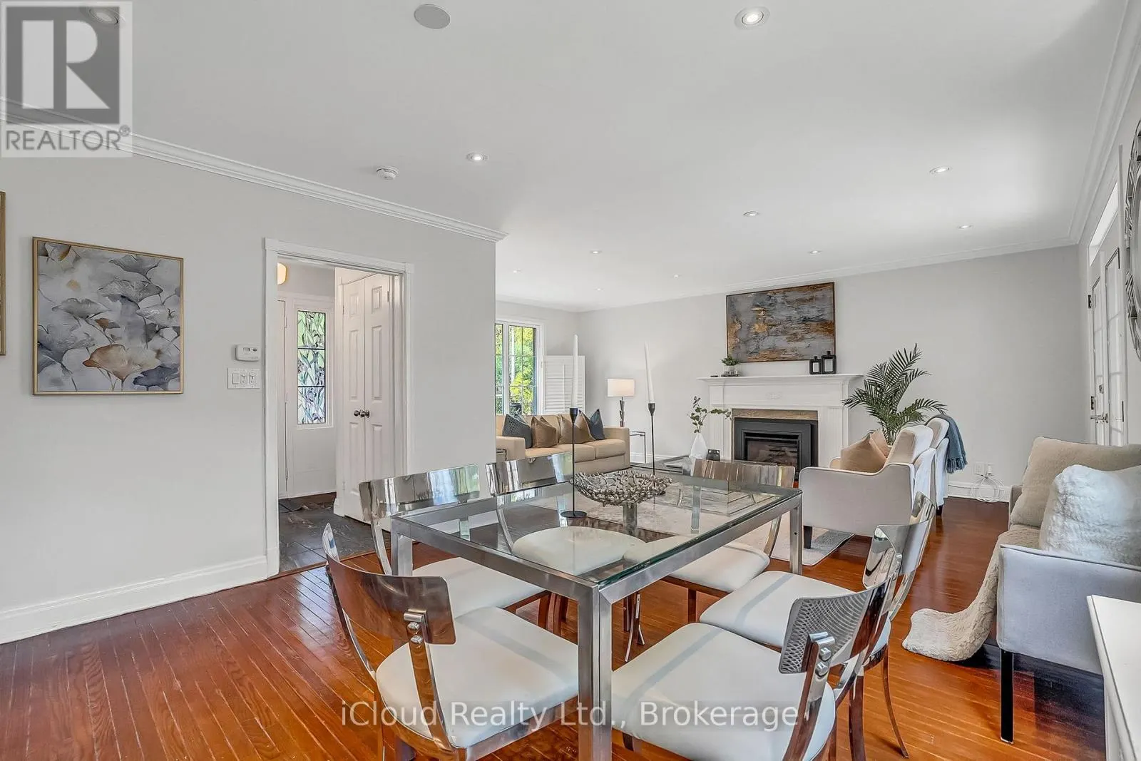4691 DUNDAS STREET W
