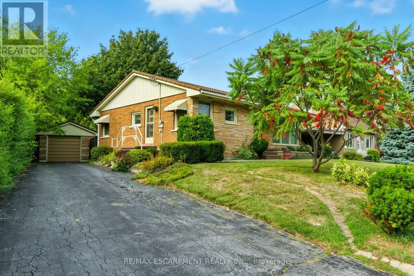 2311 MOUNTAINSIDE DRIVE