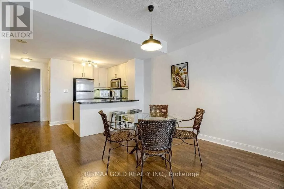 3304 - 60 ABSOLUTE AVENUE
