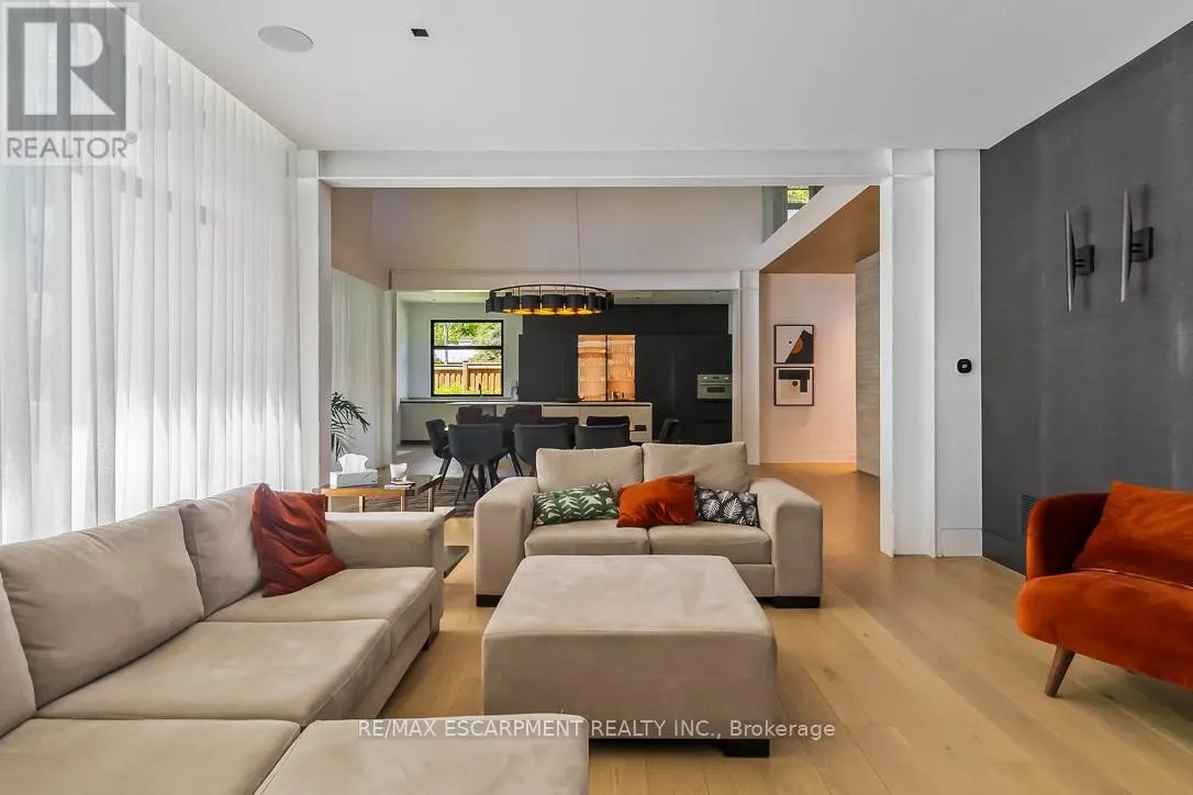 1308 GREENOAKS DRIVE