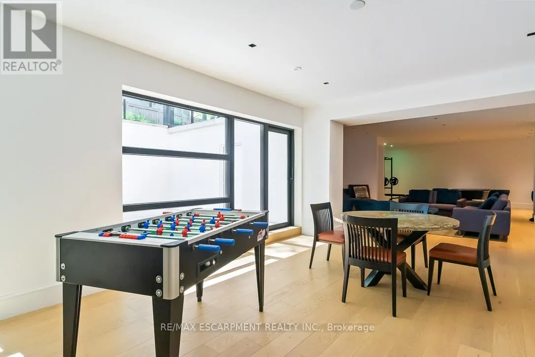 1308 GREENOAKS DRIVE