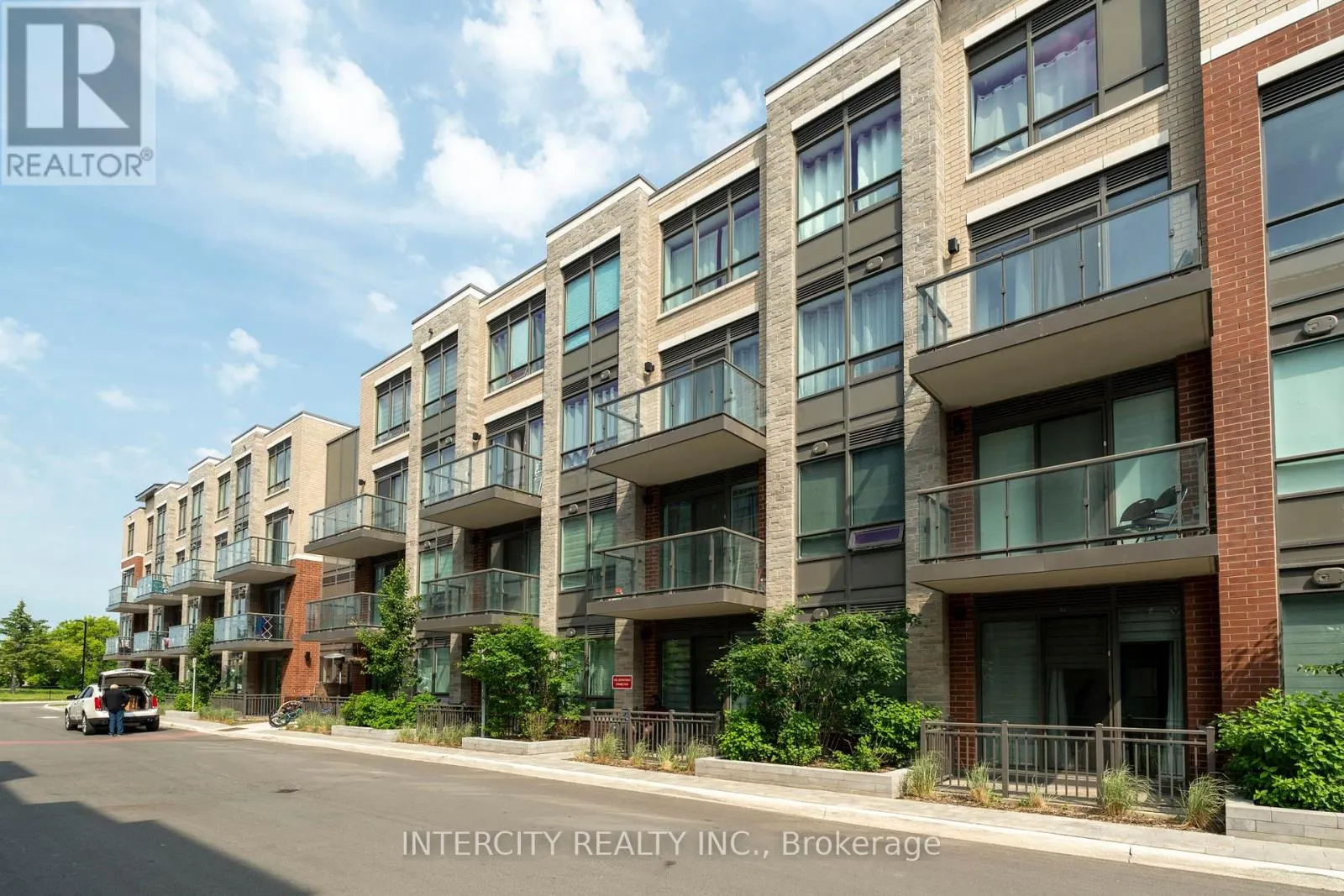 131 - 85 ATTMAR DRIVE