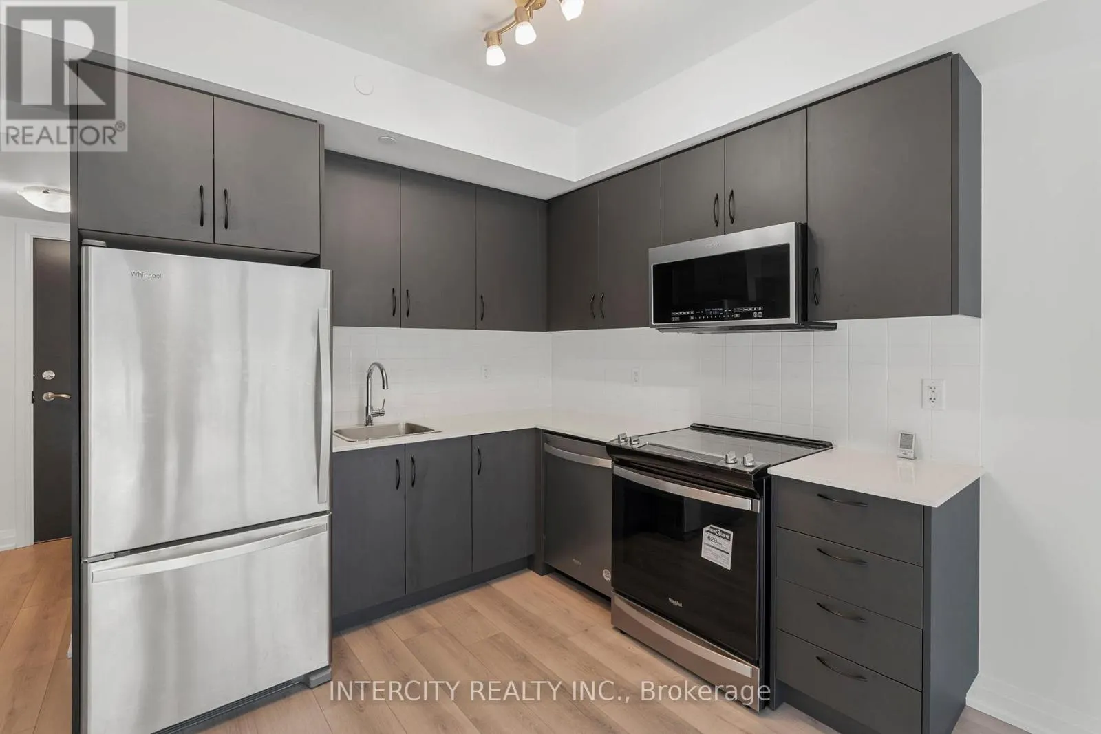 131 - 85 ATTMAR DRIVE