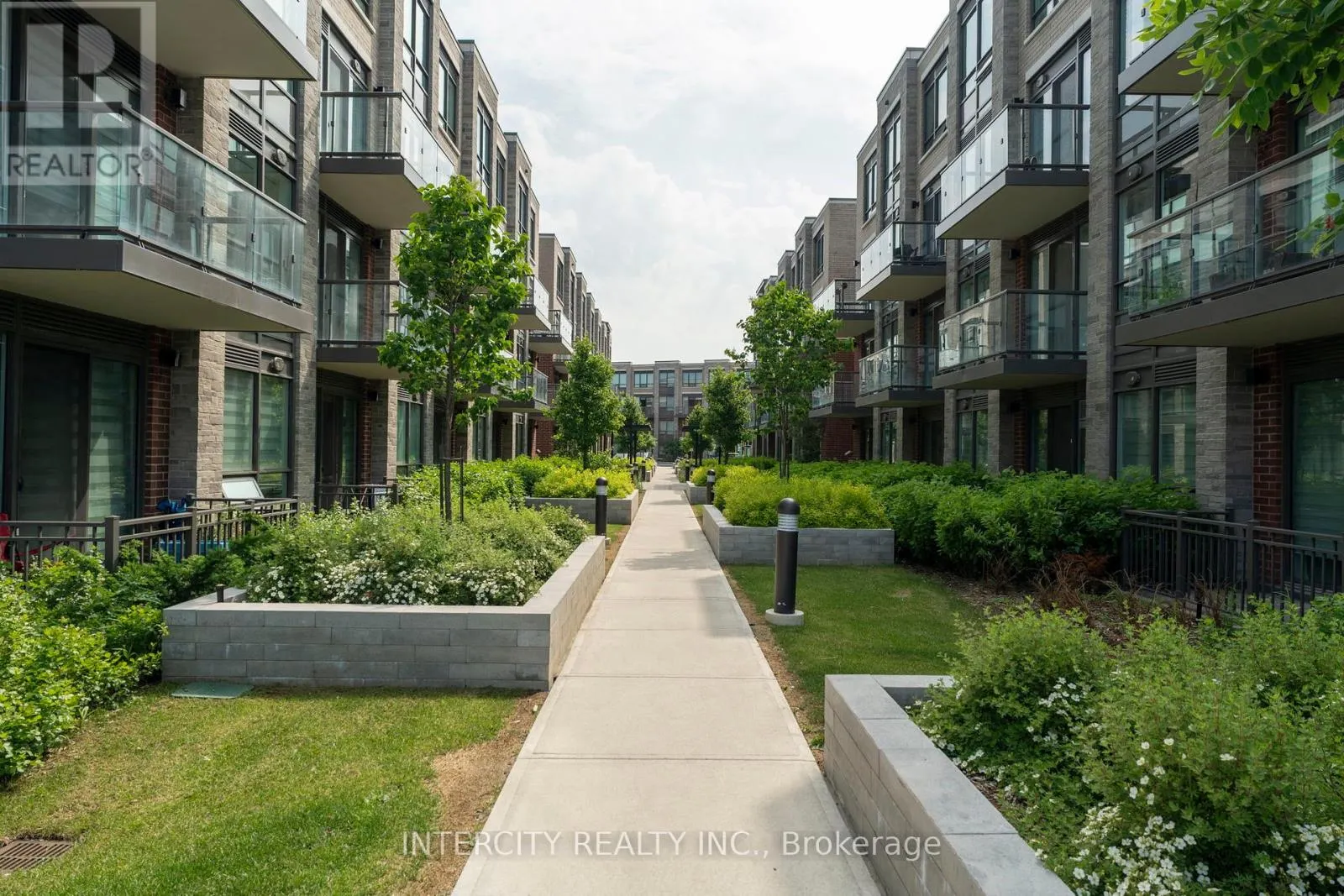 131 - 85 ATTMAR DRIVE