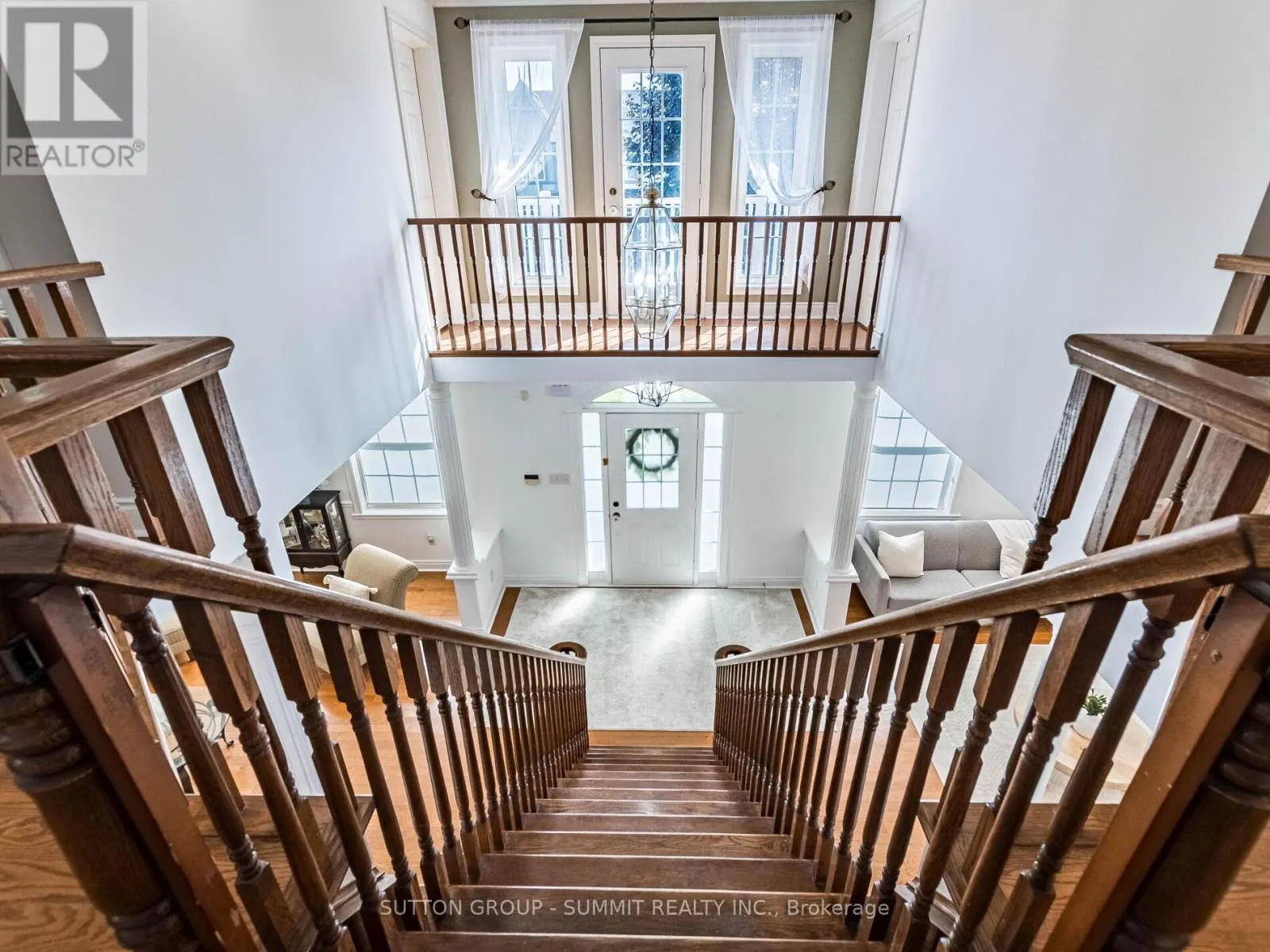 7123 GILLESPIE LANE