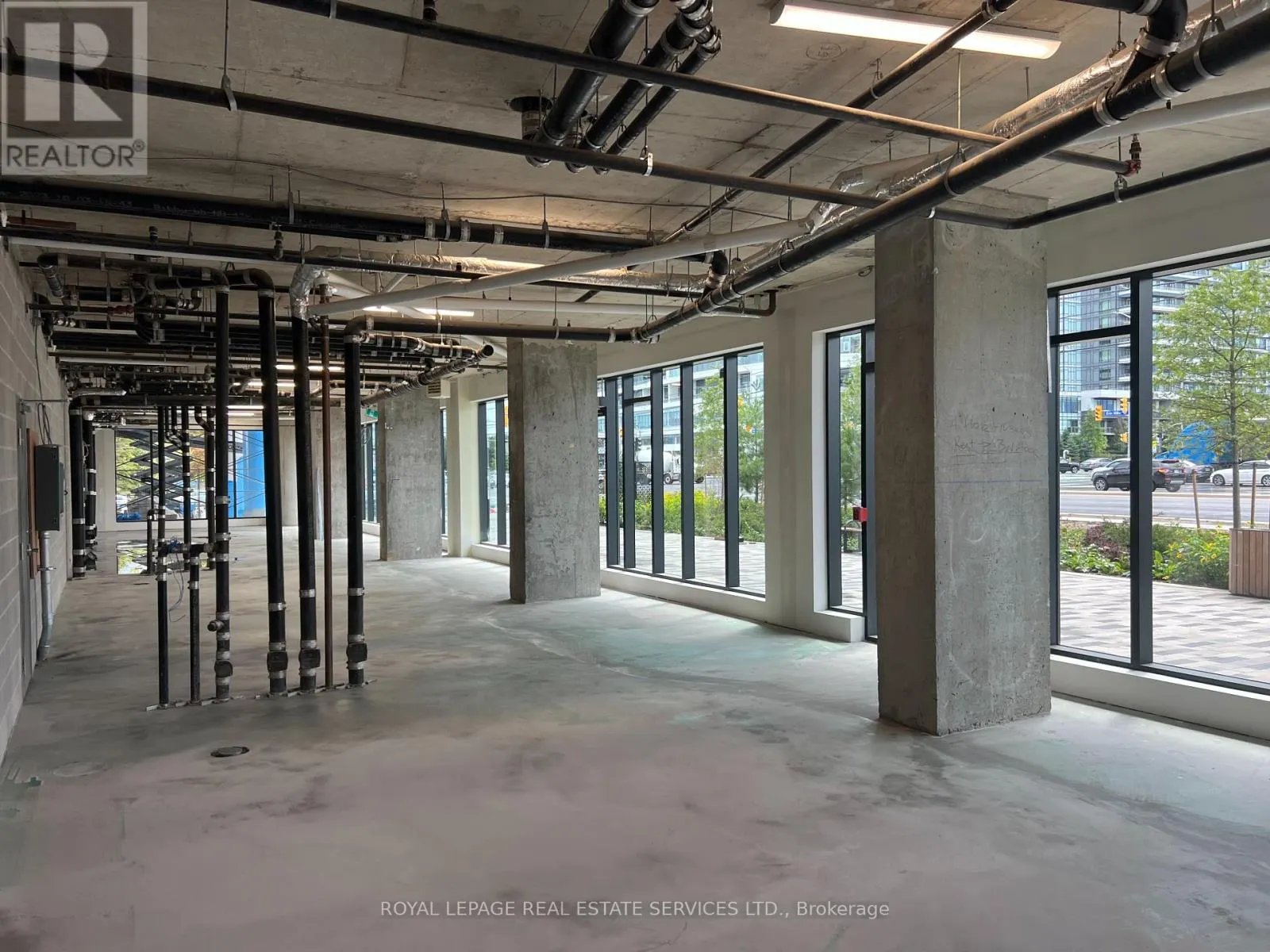 8 - 2485 EGLINTON AVENUE W