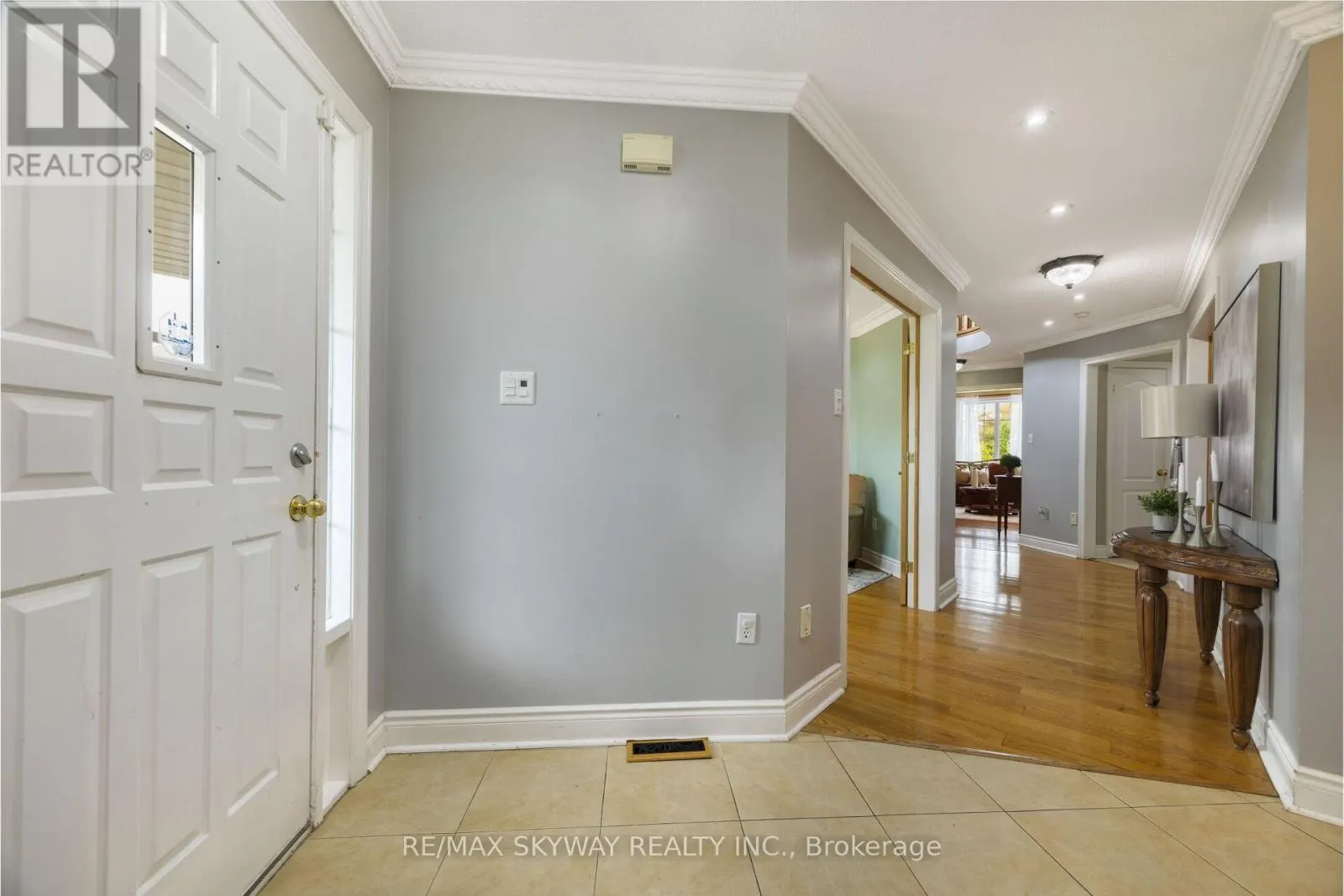 57 BANINGTON CRESCENT