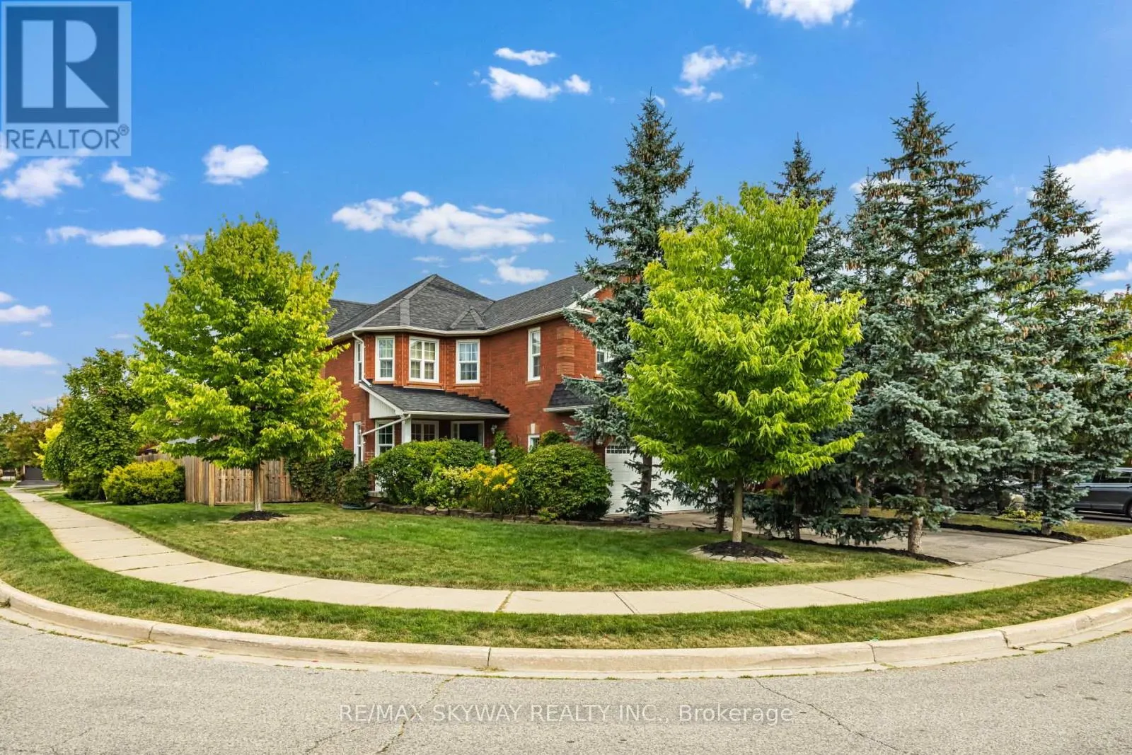 57 BANINGTON CRESCENT