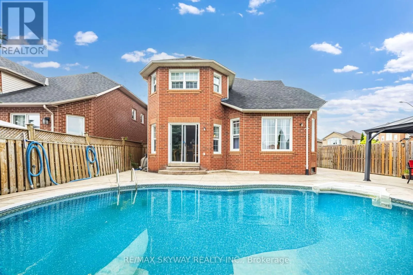 57 BANINGTON CRESCENT