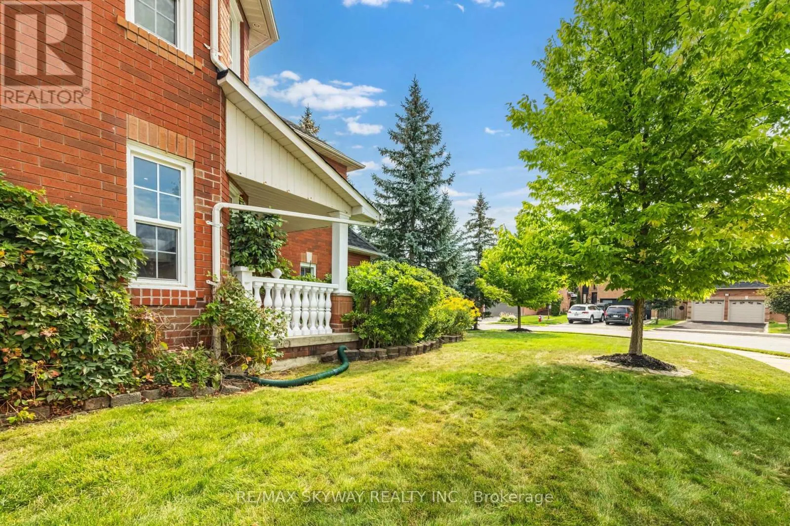 57 BANINGTON CRESCENT