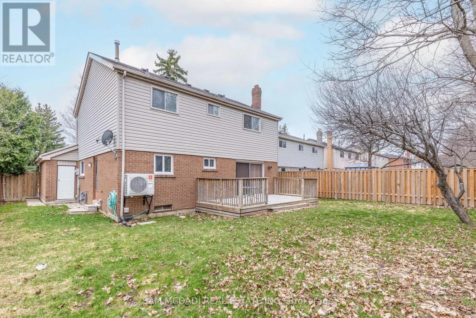 44 MADRID CRESCENT