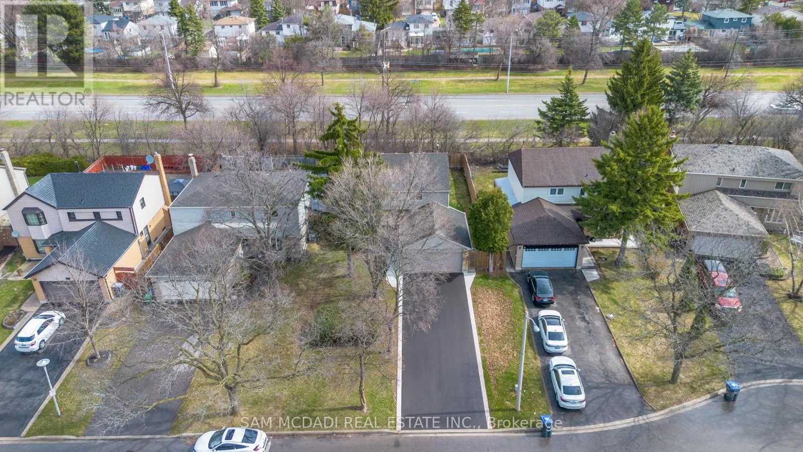 44 MADRID CRESCENT