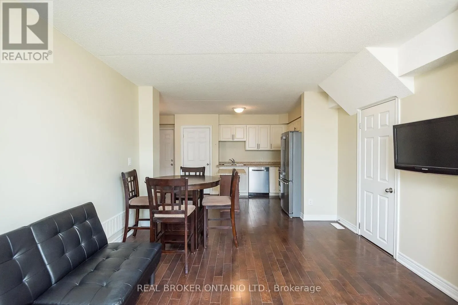 56 - 1380 COSTIGAN ROAD