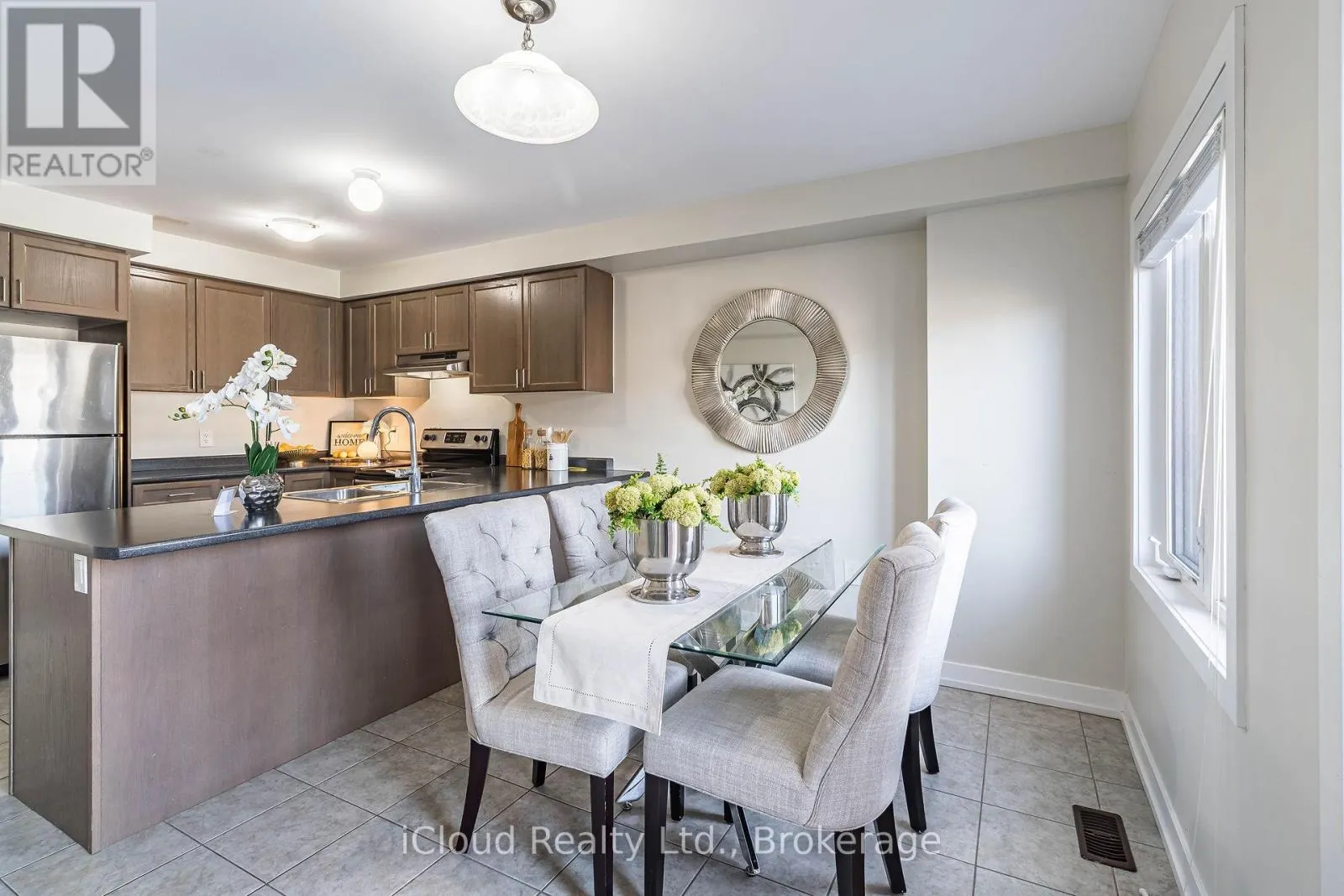 156 INSPIRE BOULEVARD