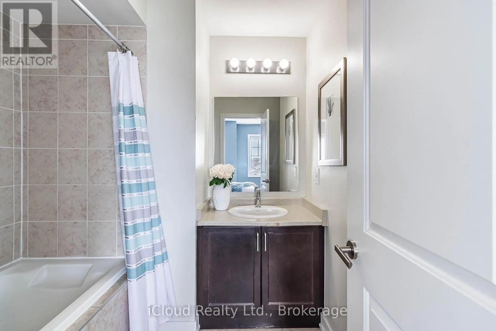 156 INSPIRE BOULEVARD