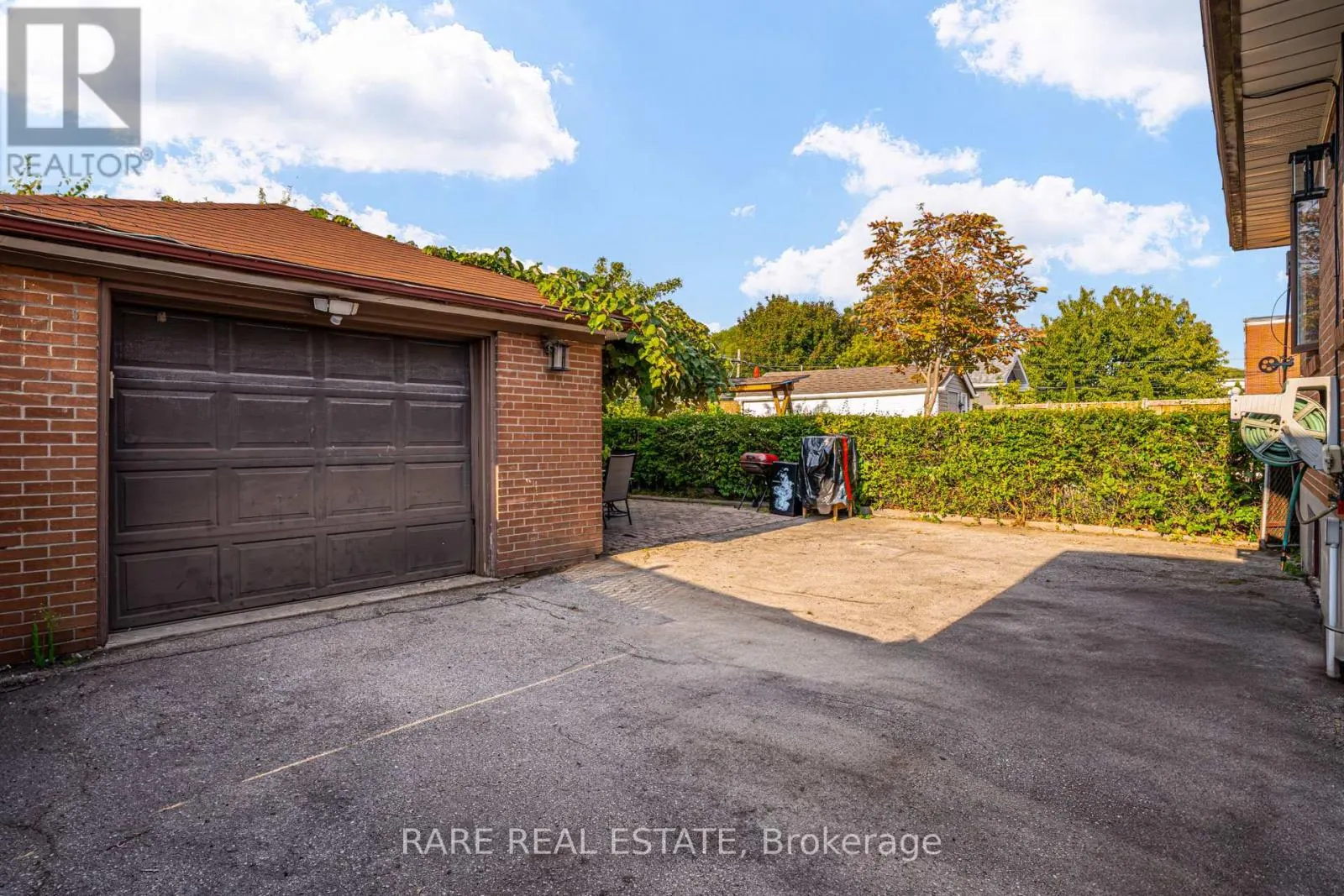 98 HAY AVENUE