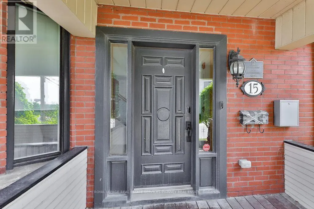 MAIN - 15 MISSISSAUGA ROAD S