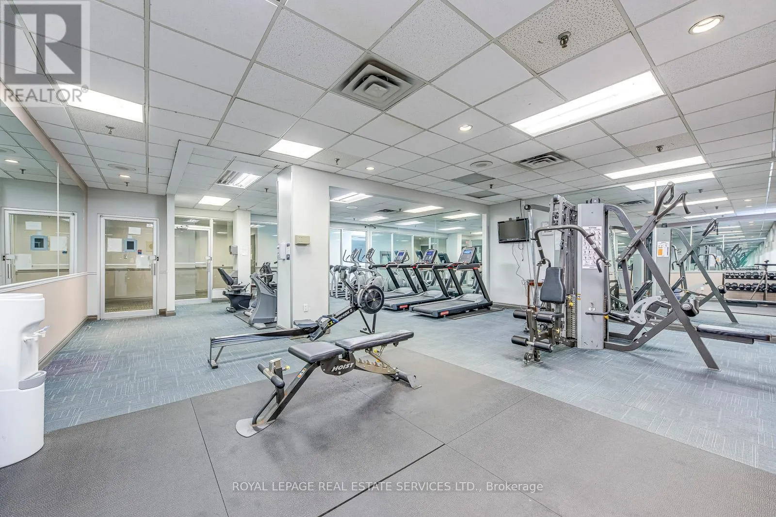 1008 - 265 ENFIELD PLACE